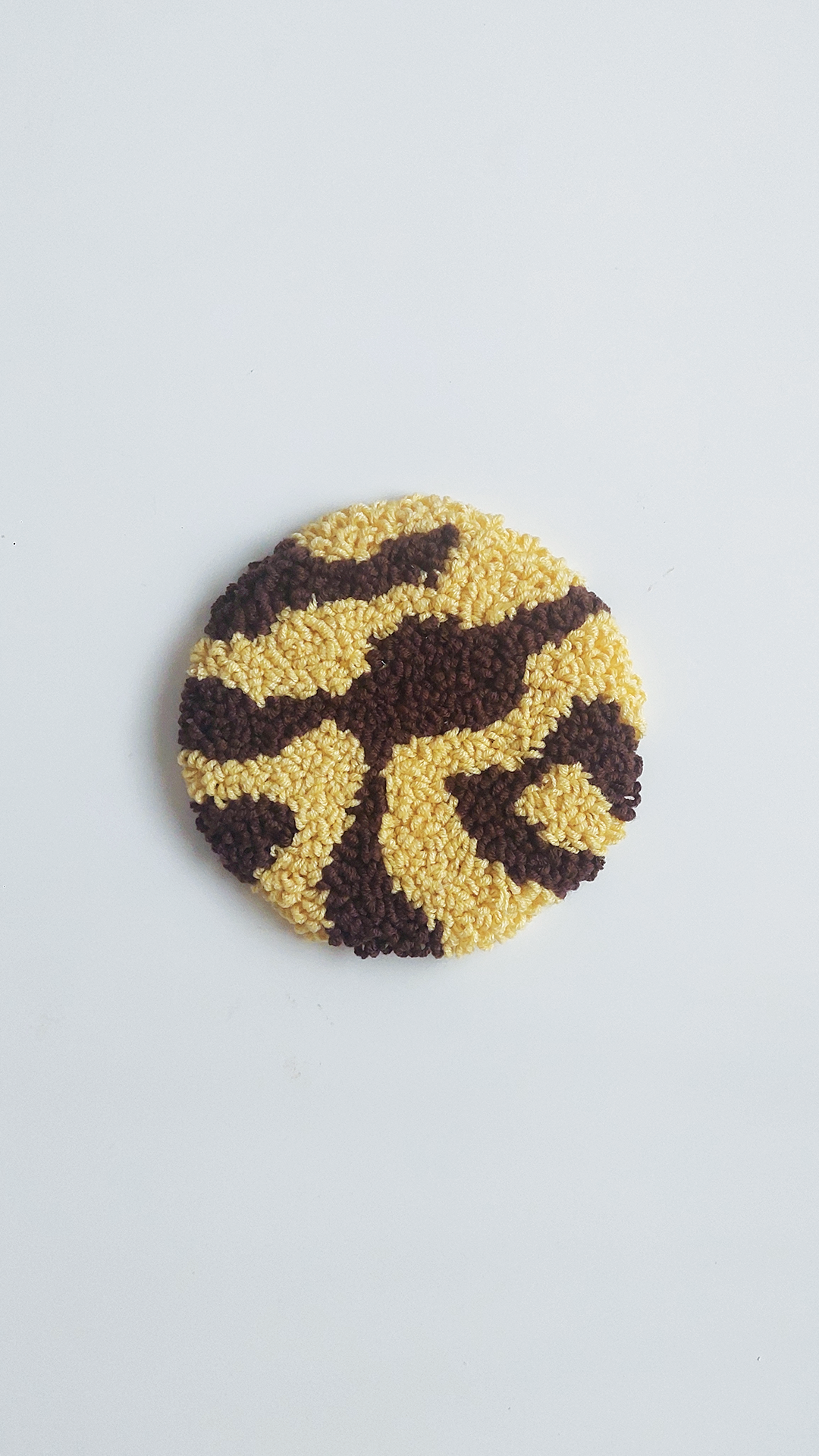 YELLOW SANDY PUNCH COASTER